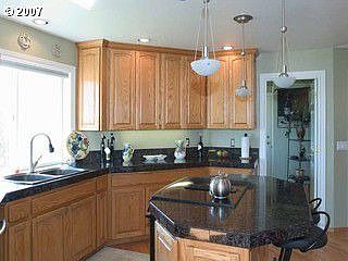 fully updated kitchen