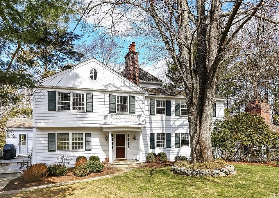 1st image of 72 Ludlow Dr