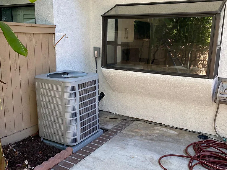 12 Windy Hill Ln — Photo 35