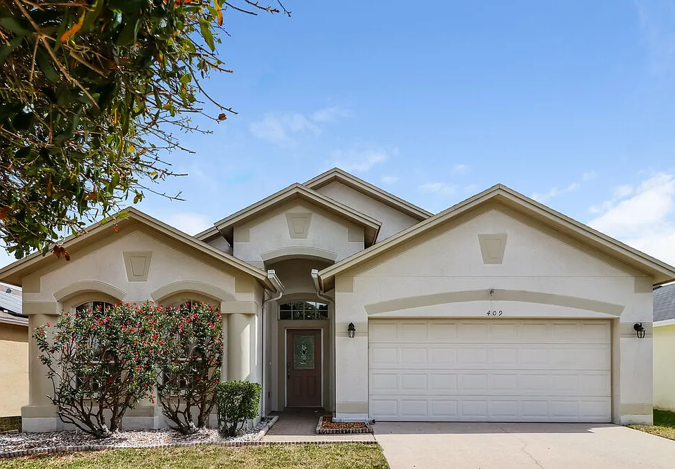 409 Delwood Breck St