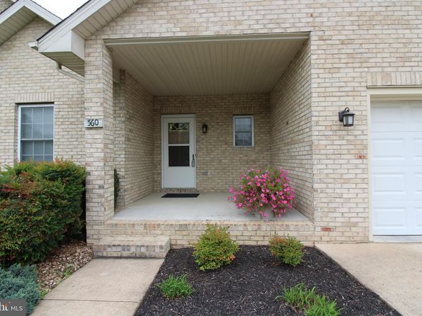560 Massanutten Ct