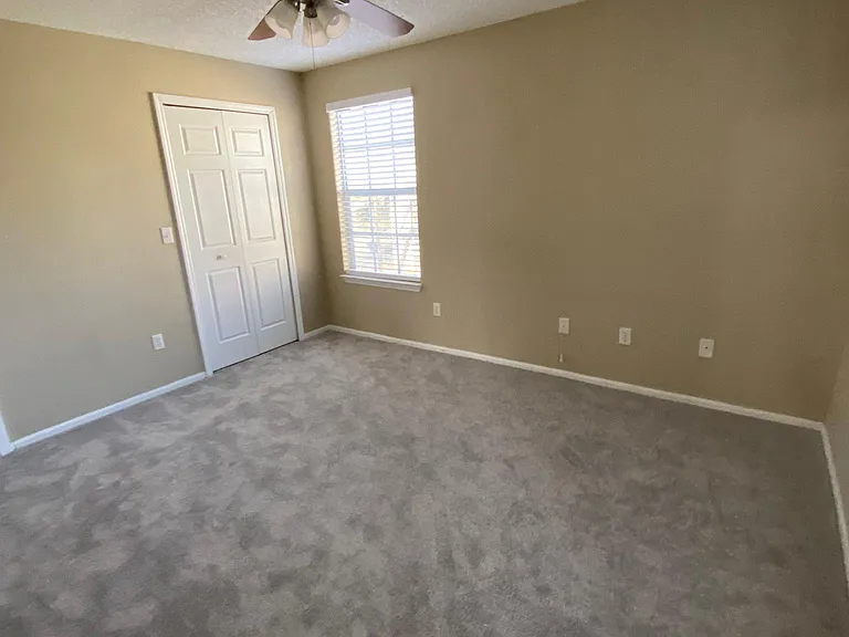 5028 Park Central Dr #2128 — Photo 9