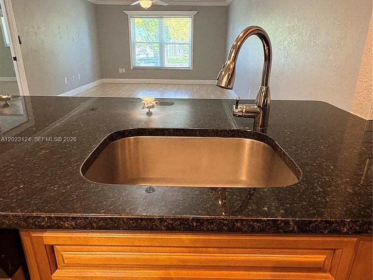 2510 SE 16th Pl #203 — Photo 11