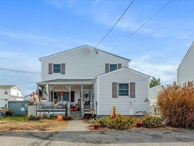 718 S 9th Street, Lindenhurst, NY, 11757