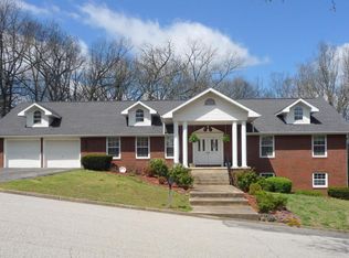 209 Wildwood Ter, West Plains, MO 65775
