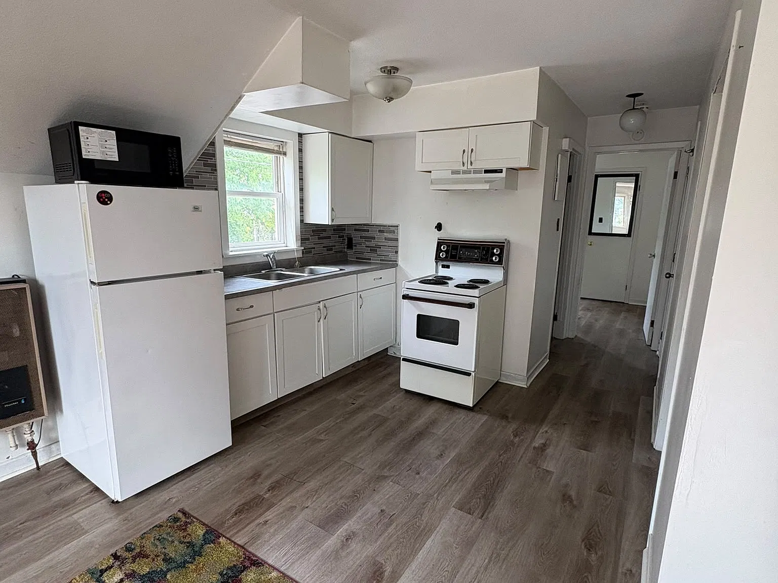 1 bed, $1,150 — Photo 4