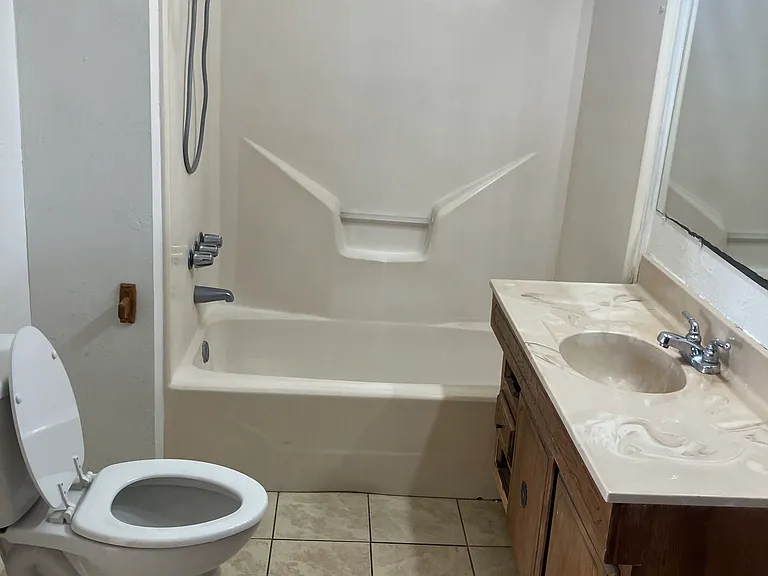 1631 N Riverview Blvd — Photo 7