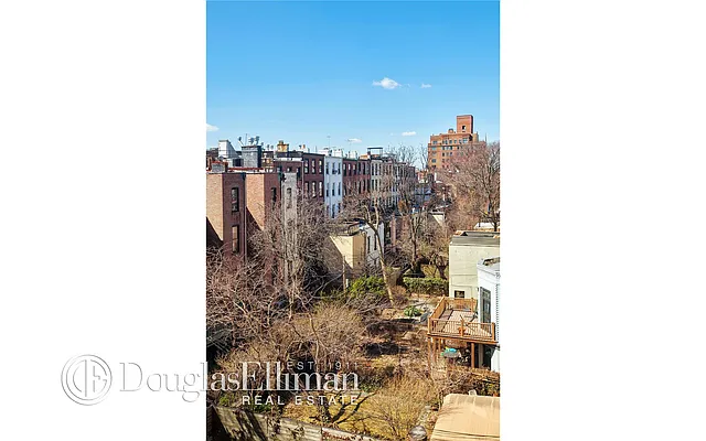 Sold by Douglas Elliman | media 26