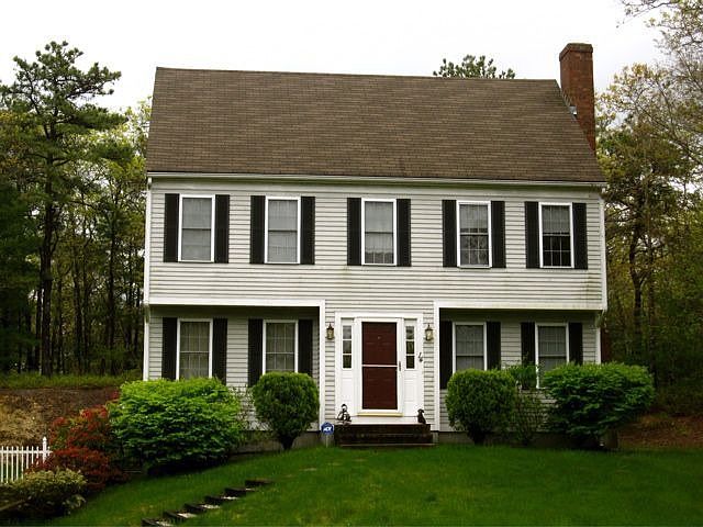 1st image of 14 Philip Cir