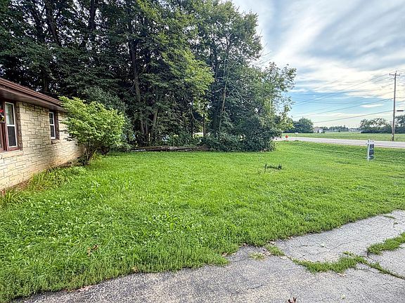 4th image of 8601 Big Bend ROAD