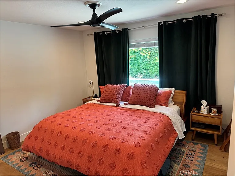 2831 Francis Ln — Photo 16