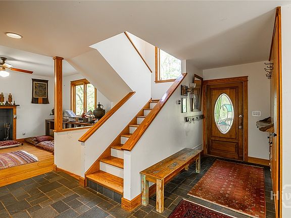 5th image of 150 Hidden Hills Lane