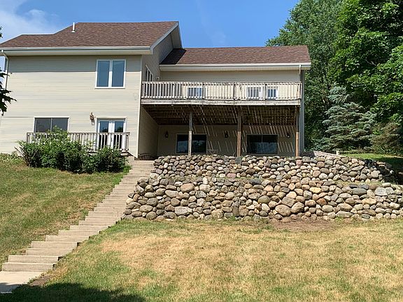 2nd image of 66997 Stillwater Dr