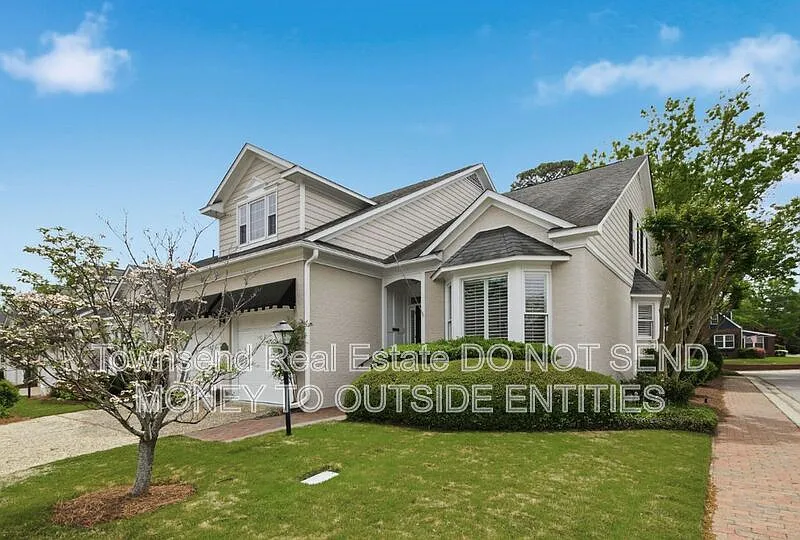 4 bed, 3.5 bath, 3012 sqft, $2,545 — Photo 2