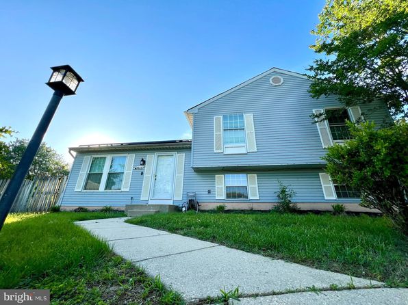 2015 Mapleleaf Pl