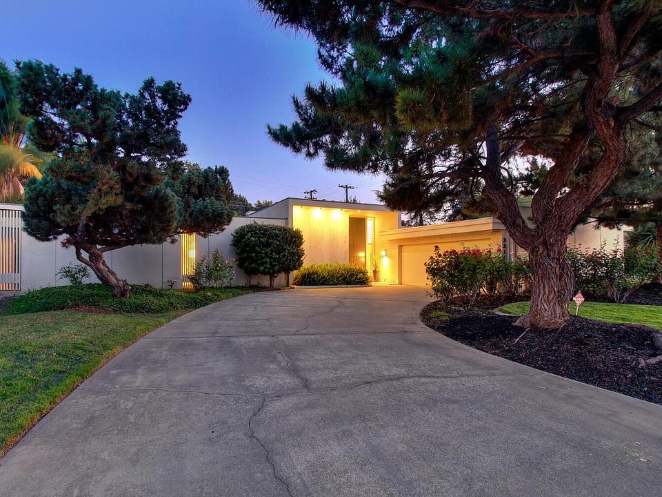 1st image of 3314 American River Dr