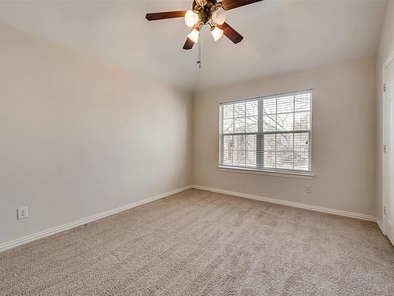 8220 Bridespring Dr — Photo 13