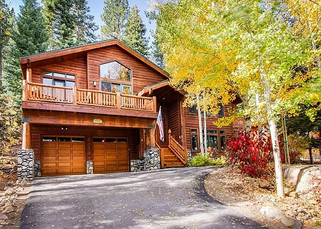 606 White Fir — Photo 1