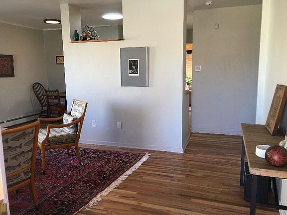 4th image of 1104 Richmond Dr NE