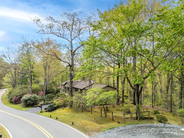 432 Dogwood Trl, Tryon, NC 28782