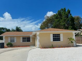 8168 129th St N, Seminole, FL 33776