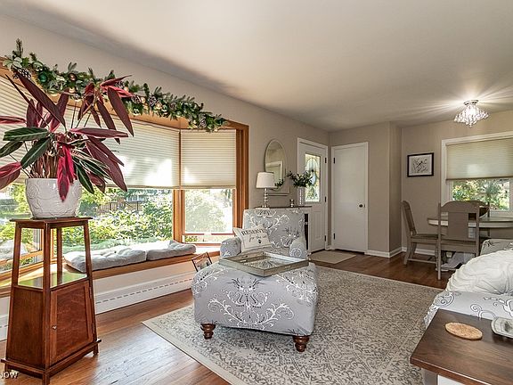 4th image of 5472 Harmony Ln