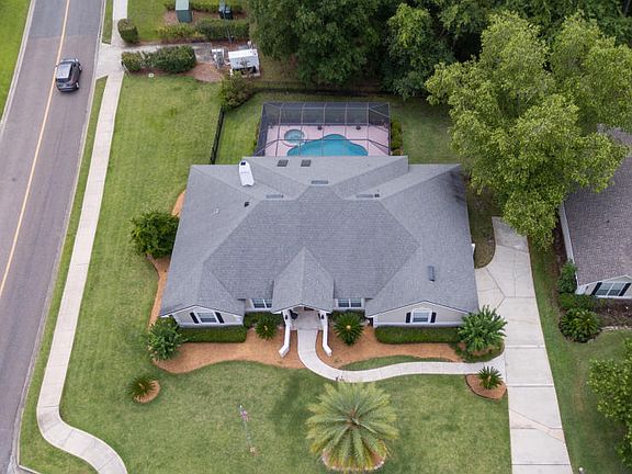 4th image of 2703 Austin Rose Ln