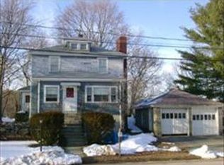 8 Naples Ave, Woburn, MA 01801