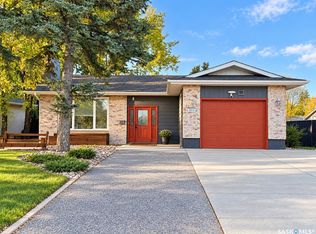 5810 Sherwood Dr, Regina, SK S4T6Y7