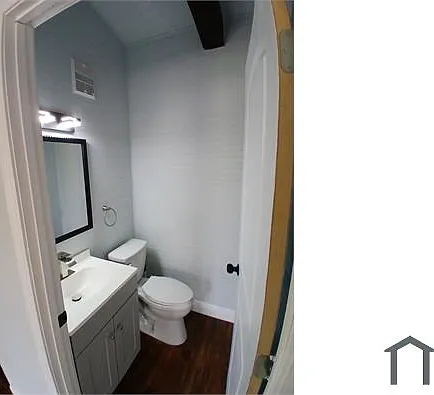 4 bed, 1100 sqft, $2,400 — Photo 3