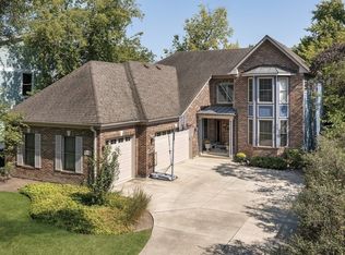 1225 Western Ave, Northbrook, IL
