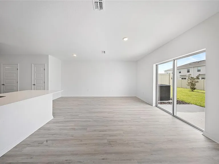 4348 Butterscotch Cir — Photo 5