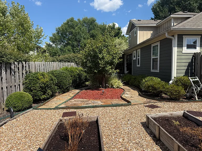2590 E Carnation Ct — Photo 26