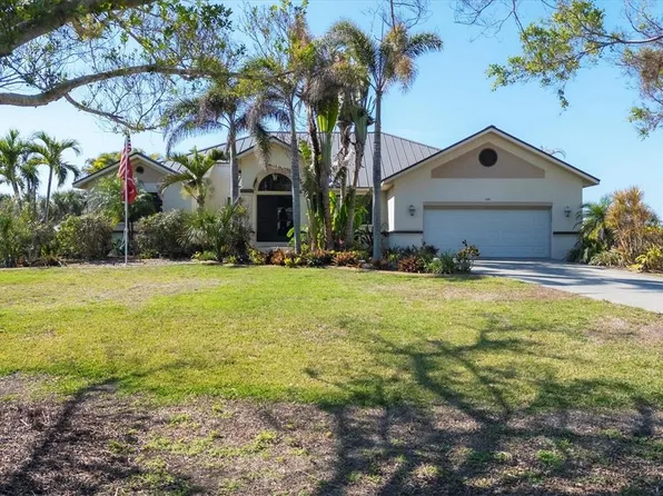 235 Capstan Dr, Placida, FL 33946