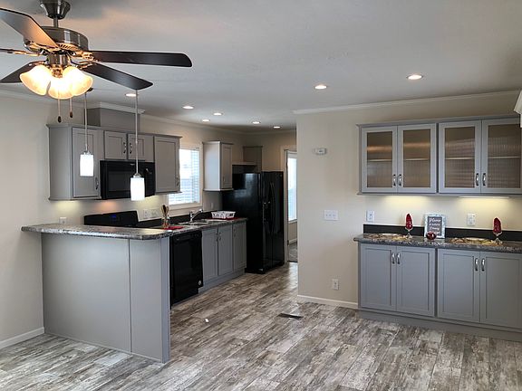 5th image of 312 N Apple Blossom Blvd