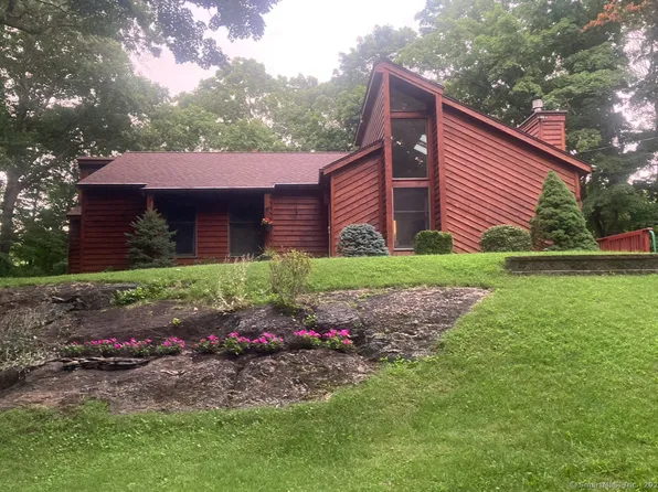 718 Long Hill Avenue, Shelton, CT 06484