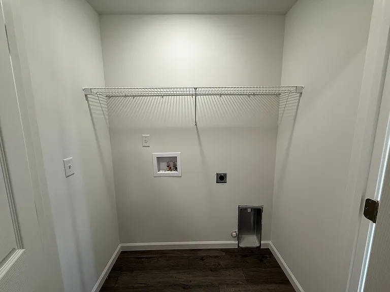 509 Ashley Dr — Photo 12