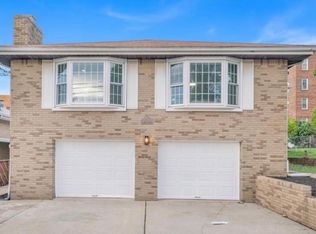 1027 Maple Ave #B, Ridgefield, NJ 07657