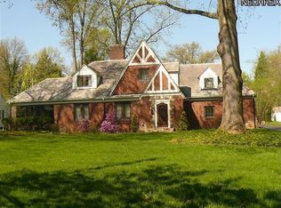 694 Merriman Rd, Akron, OH 44303