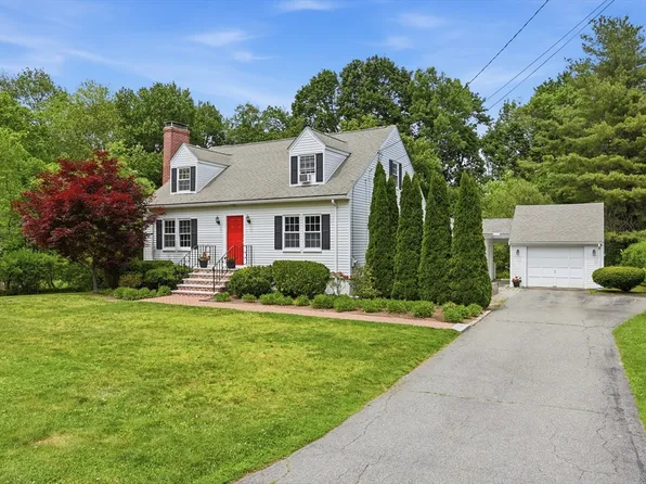 88 Southfield Rd, Concord, MA 01742