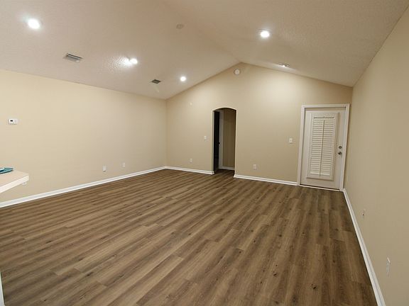 5th image of 2112 Lymington Way St