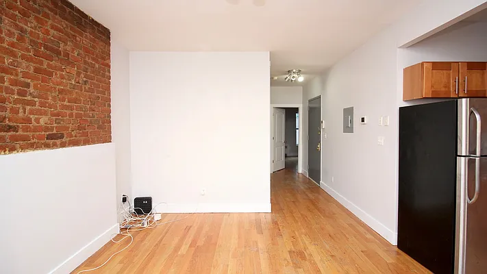 Rented by Nooklyn NYC LLC | media 15