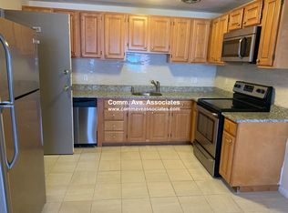 110 Babcock St APT 18, Brookline, MA 02446
