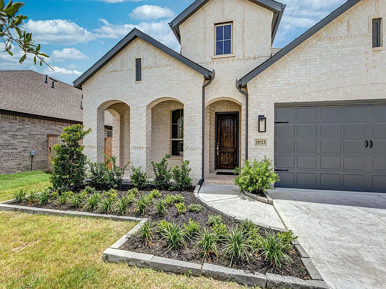 30723 Green Acres Ct — Photo 4