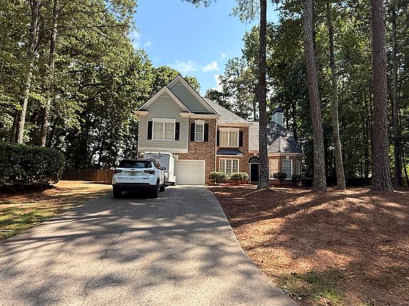 2nd image of 745 Bellemeade Pl