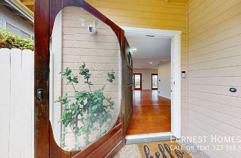4535 San Blas Ave — Photo 3