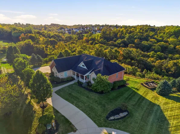 2341 Grandin Ct, Hebron, KY 41048