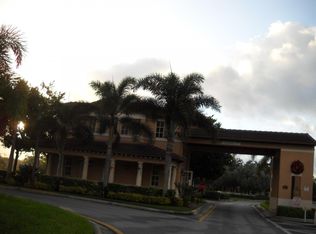 14726 SW 6th St, Pembroke Pines, FL 33027