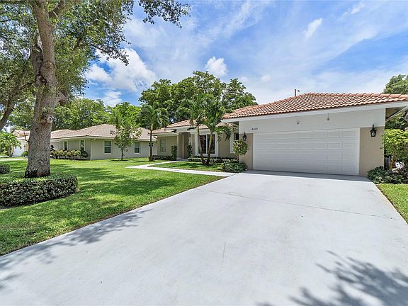 2nd image of 6410 NW 44th Avenue