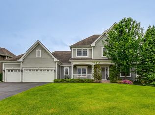 940 Lyons Ridge Dr, Cary, IL 60013